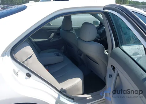 2011 Toyota Camry Le from USA, damaged, VIN 4T1BF3EK2BU622092